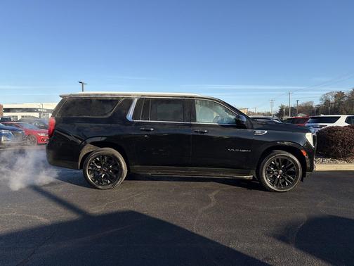 2022 GMC Yukon XL SLE
