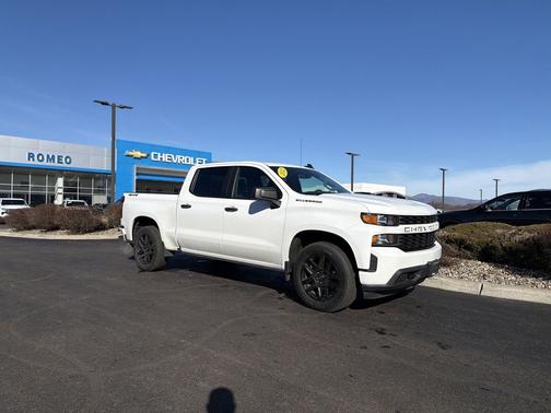 2022 Chevrolet Silverado 1500 Custom