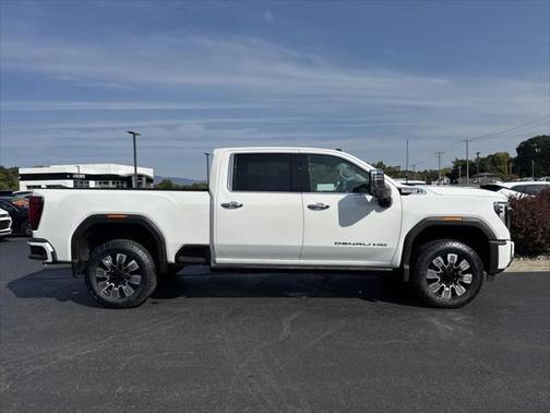 Summit White 2024 GMC Sierra 2500 Denali