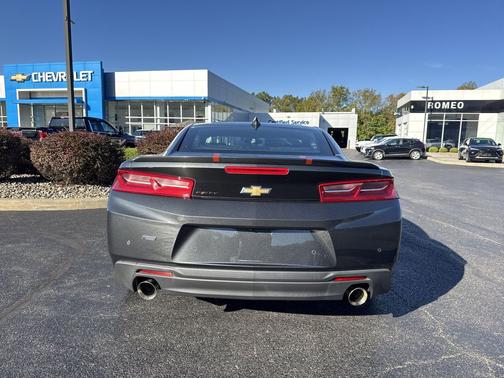 2017 Chevrolet Camaro 2LT