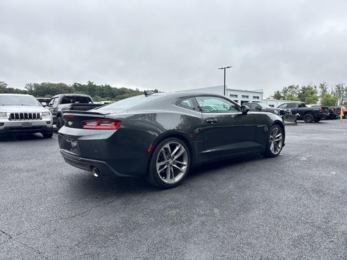 2017 Chevrolet Camaro 2LT