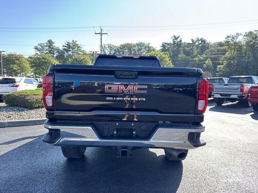 2022 GMC Sierra 2500 Base
