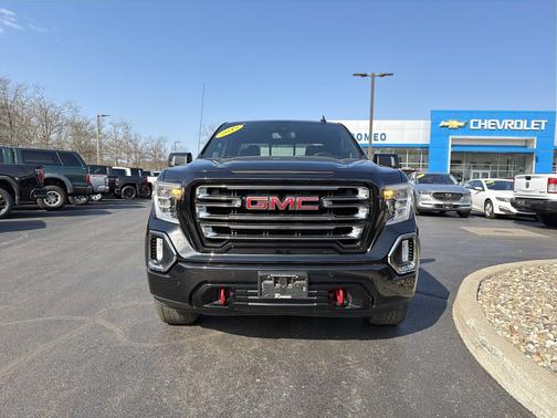 2019 GMC Sierra 1500 AT4