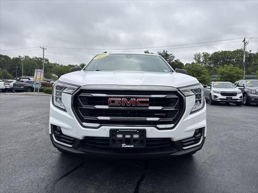 2022 GMC Terrain AWD AT4