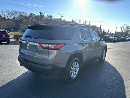 2019 Chevrolet Traverse LT Cloth