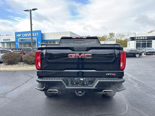 2019 GMC Sierra 1500 AT4