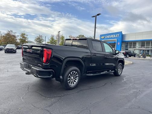 2019 GMC Sierra 1500 AT4