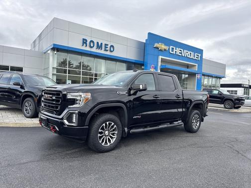 2019 GMC Sierra 1500 AT4