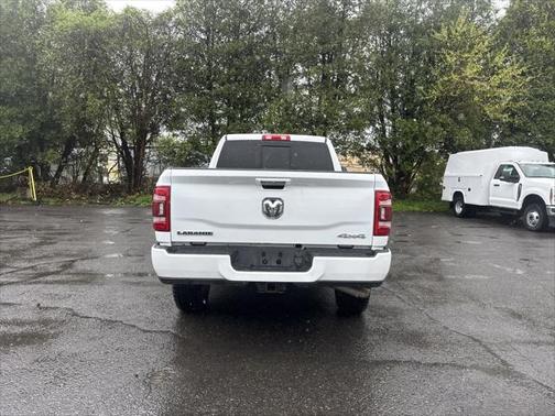 2021 RAM 2500 Laramie Crew Cab 4x4 6'4' Box
