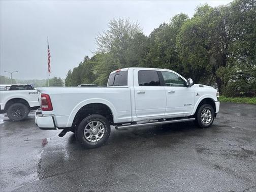 2021 RAM 2500 Laramie Crew Cab 4x4 6'4' Box