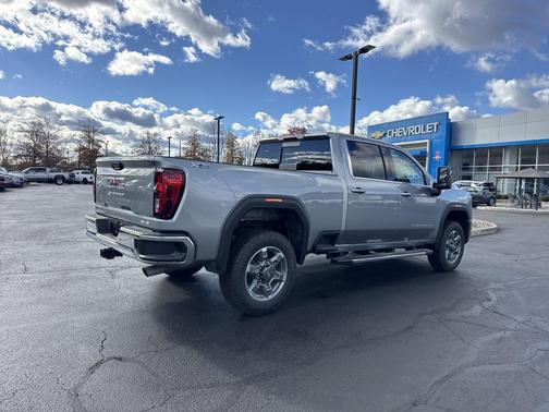 2026 GMC Sierra 2500 SLE