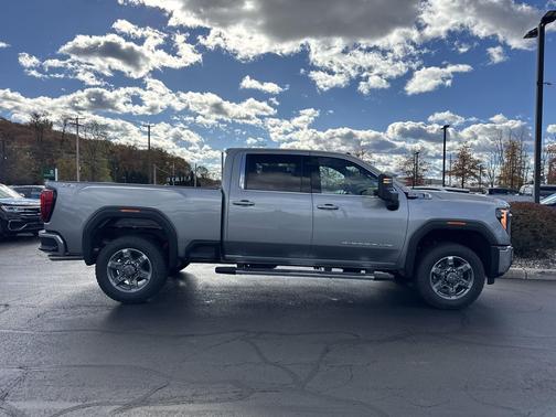 2026 GMC Sierra 2500 SLE