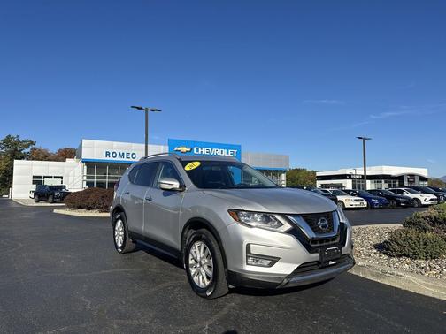 2017 Nissan Rogue SV