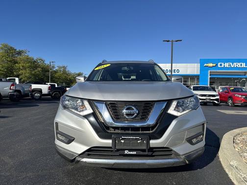 2017 Nissan Rogue SV