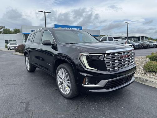 2025 GMC Acadia Denali