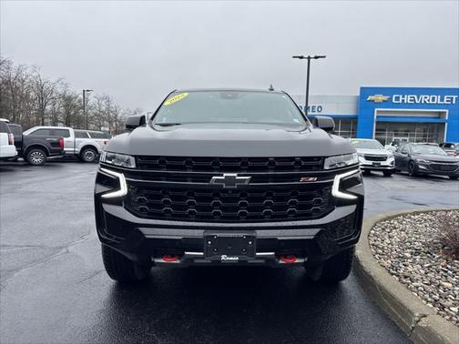 2023 Chevrolet Suburban 4WD Z71