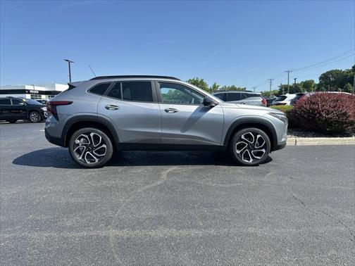 2025 Chevrolet Trax FWD 2RS
