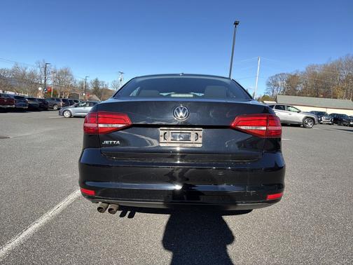 2015 Volkswagen Jetta 2.0L S