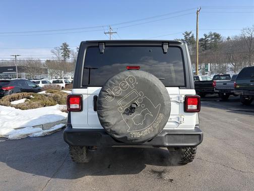 2021 Jeep Wrangler Willys