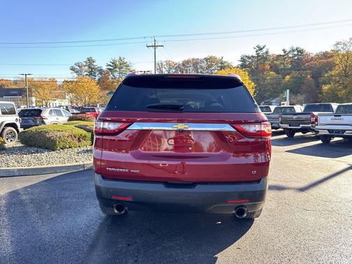 2021 Chevrolet Traverse LT Cloth