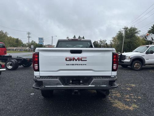 2025 GMC Sierra 2500 Base