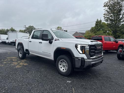 2025 GMC Sierra 2500 Base