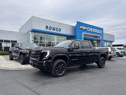 2024 GMC Sierra 2500 AT4