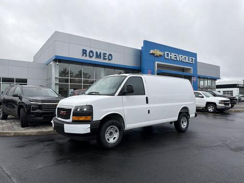2025 GMC Savana 2500 Work Van