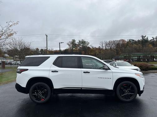 2021 Chevrolet Traverse Premier