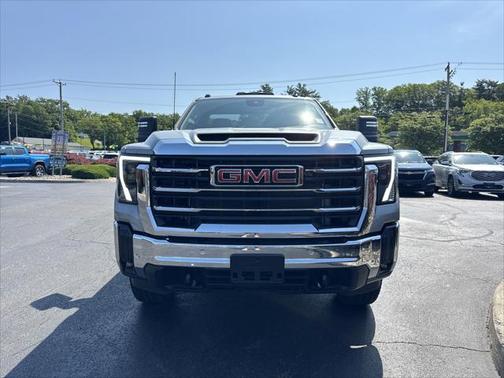 2025 GMC Sierra 2500 SLE