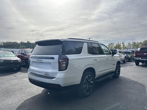 2023 Chevrolet Tahoe 4WD RST
