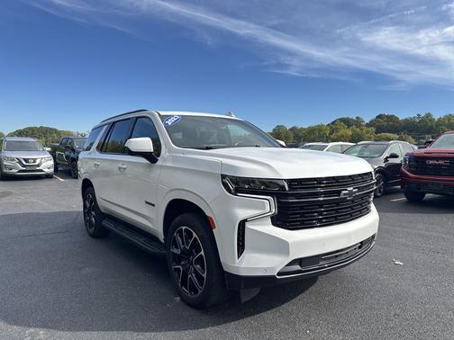 2023 Chevrolet Tahoe 4WD RST