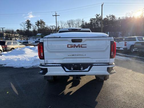 2022 GMC Sierra 2500 Denali