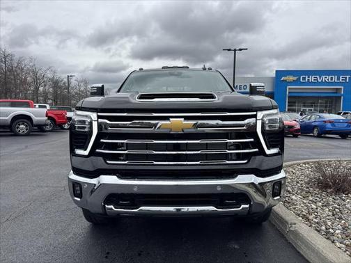 2025 Chevrolet Silverado 3500 LTZ