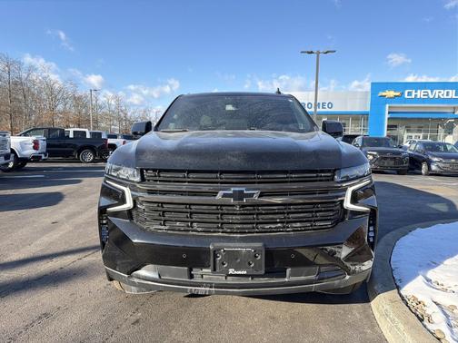 2022 Chevrolet Suburban RST