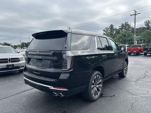 2025 Chevrolet Tahoe 4WD High Country