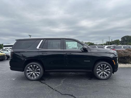 2025 Chevrolet Tahoe 4WD High Country