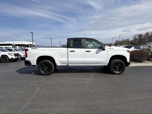2020 Chevrolet Silverado 1500 Custom Trail Boss