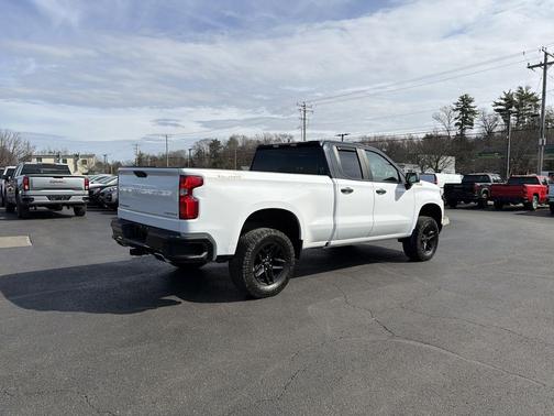 2020 Chevrolet Silverado 1500 Custom Trail Boss