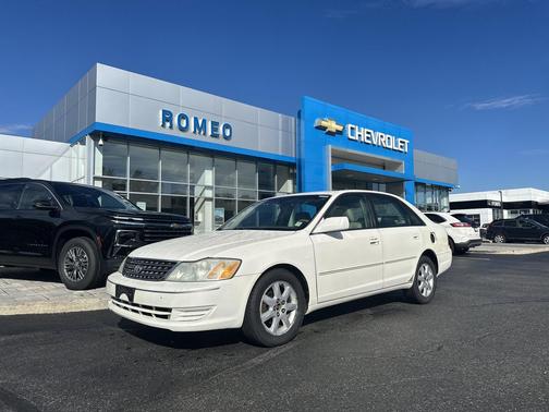2003 Toyota Avalon XL
