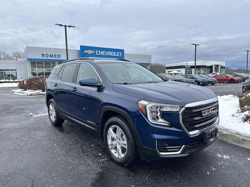 2022 GMC Terrain SLE