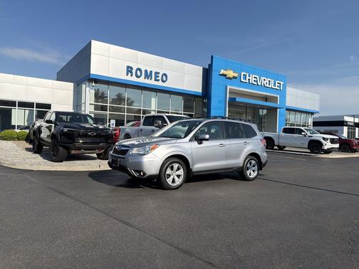 Ice Silver Metallic 2016 Subaru Forester 2.5i Limited