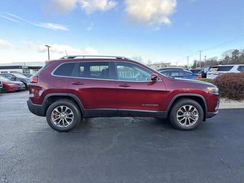 2019 Jeep Cherokee Latitude Plus