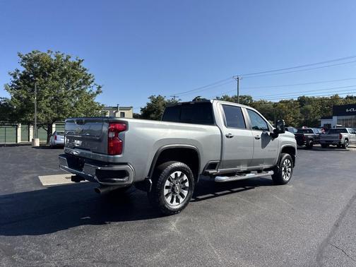 2024 Chevrolet Silverado 3500 LT