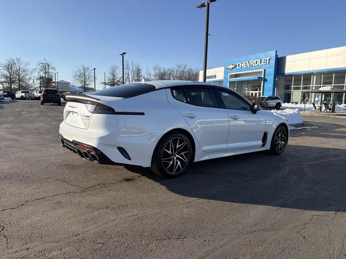 2022 Kia Stinger GT-Line