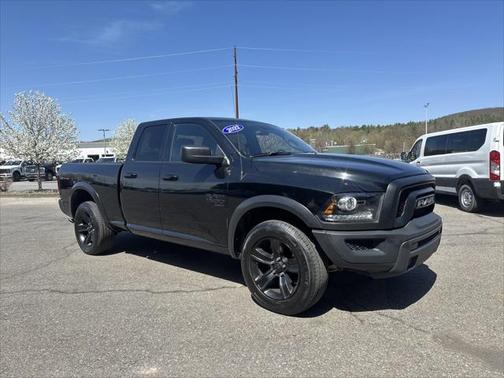2022 RAM 1500 Classic Warlock Quad Cab 4x4 6'4' Box