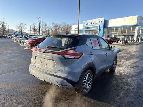 2023 Nissan Kicks SV