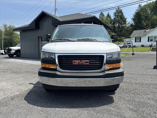 2025 GMC Savana 2500 Work Van