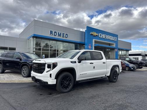2025 GMC Sierra 1500 Pro