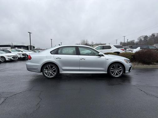 2018 Volkswagen Passat 2.0T S